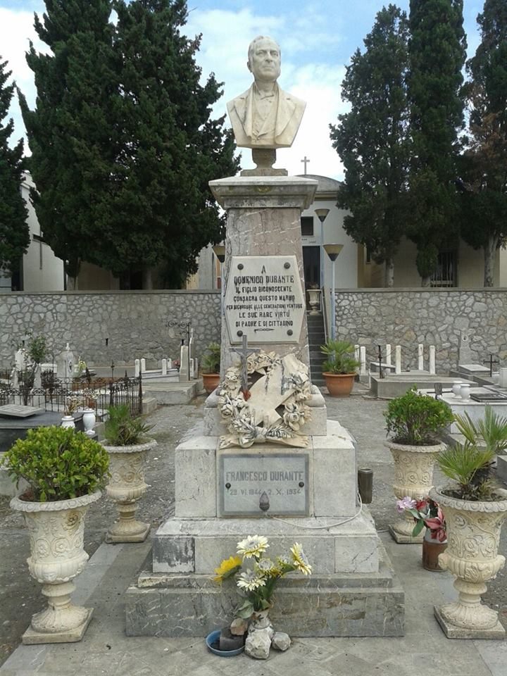 Francesco Durante's tomb.jpg